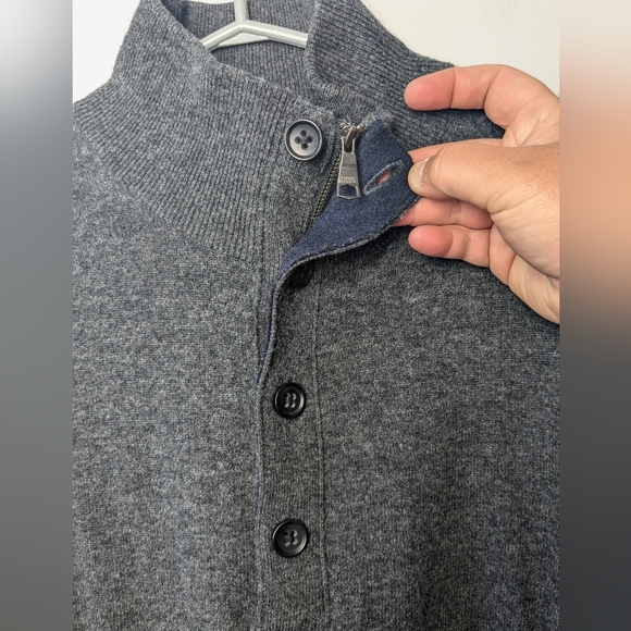 BANANA REPUBLIC Men Crewneck Shirt Long Sleeve 100% Merino Wool Size Large - Picture 3 of 9